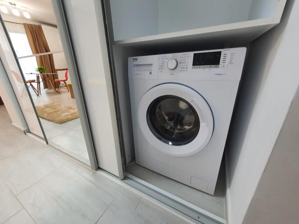 Listone' Apartment 12 Mamaia Nord Navodari Exterior photo